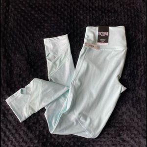 NWT Victoria’s Secret mid rise legging